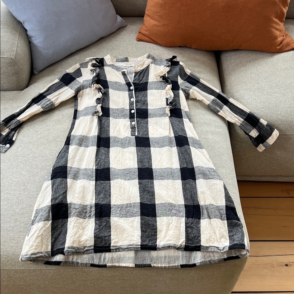 Tribe Alive Black and Cream Checkered Top